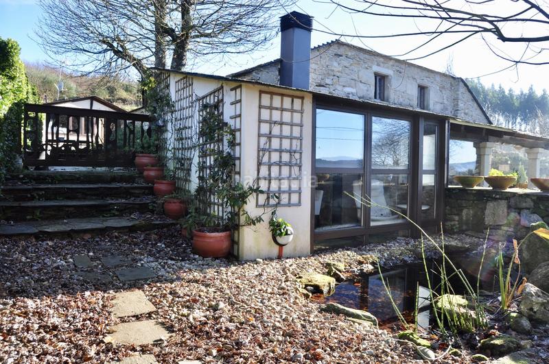 Foto 09ecdd25-6b7a-472c-b58f-c5b67eef5fbc. Haus mit kamin heizung parking pool in Parroquias del Oeste Lugo