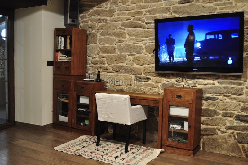 Foto 6074cc4c-7a95-4e00-8cd1-b3814f35ba59. House with fireplace heating parking pool in Parroquias del Oeste Lugo