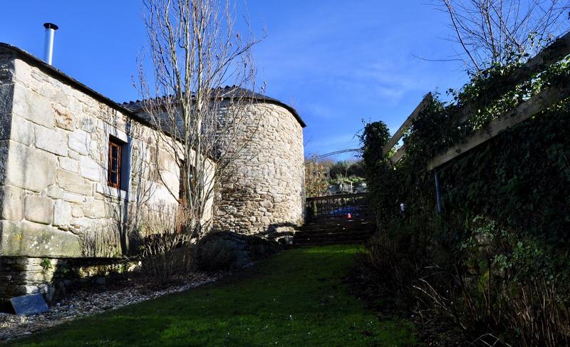 Foto 5b2ce704-04a4-41bc-a765-701530adefc0. Maison avec cheminée chauffage parking piscine dans Lugo