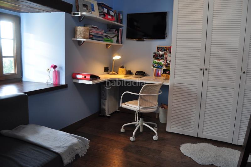 Foto a4ebed1c-6975-4a46-9146-37392beebd53. Maison avec cheminée chauffage parking piscine dans Lugo