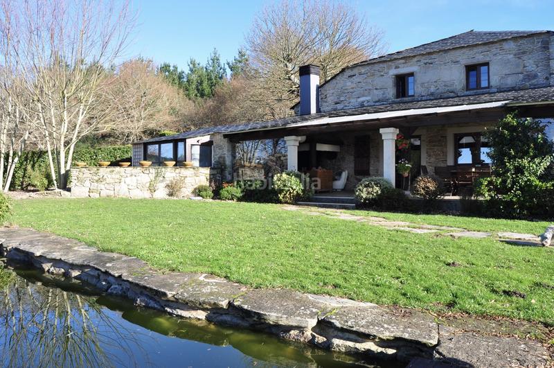 Foto b1017022-8886-4e27-945f-446e619955b4. Maison avec cheminée chauffage parking piscine dans Lugo