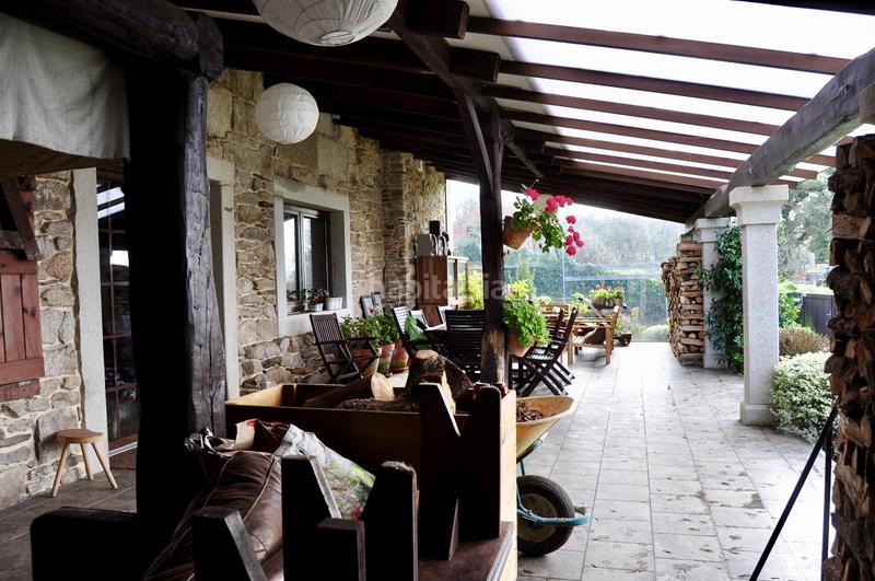 Foto c8077519-5383-424e-9fa2-fe5da4715e4e. Maison avec cheminée chauffage parking piscine dans Lugo