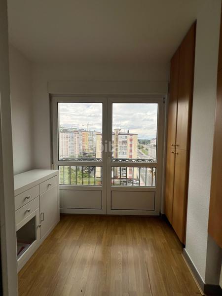 Foto 27930800-e5c6-4389-88e3-924a30141b12. Apartamento en Paradai Lugo