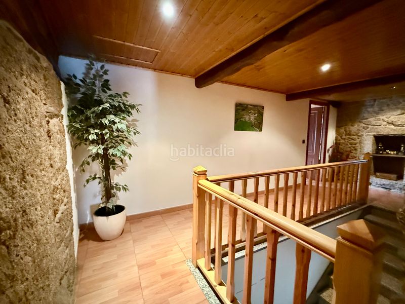 Foto 56cb94c9-7c18-452f-a3af-61980d3119c9. Maison avec parking dans Corgo (O)