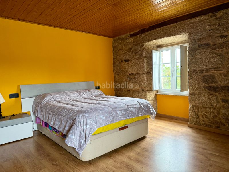 Foto 577e1811-7968-4abf-9b2e-545aba1a0ca1. Maison avec parking dans Corgo (O)