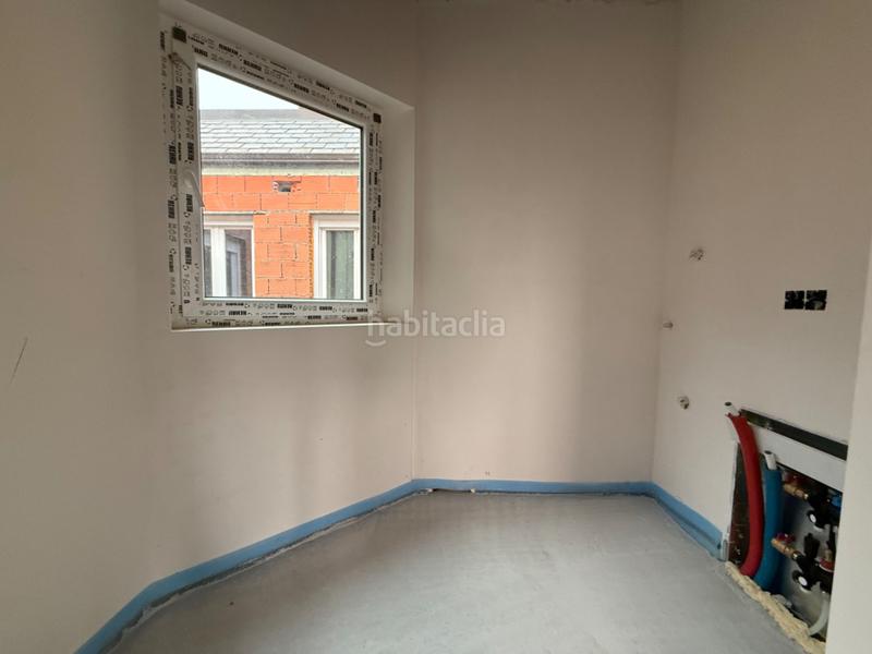 Foto 65cfbc4e-f9e1-43be-89c5-2d2b19c52076. Penthouse with heating parking in Recatelo - O Carme Lugo
