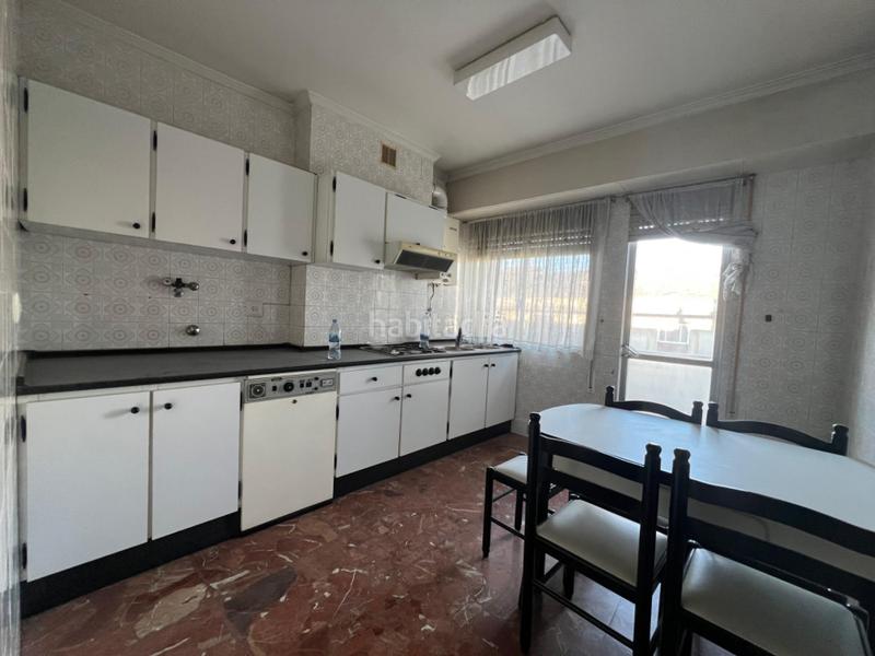 Foto 275f9369-999d-4bce-b51e-977ea4f35a9b. Etagenwohnung in A Milagrosa Lugo