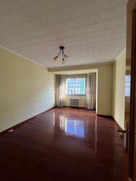 Foto 80bf75d9-b2c9-45ab-998c-90ebbb0cd51b. Etagenwohnung in A Milagrosa Lugo