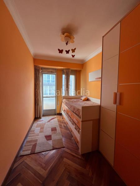 Foto c0077eaa-1795-4f62-9142-29a242b8de71. Etagenwohnung in A Milagrosa Lugo