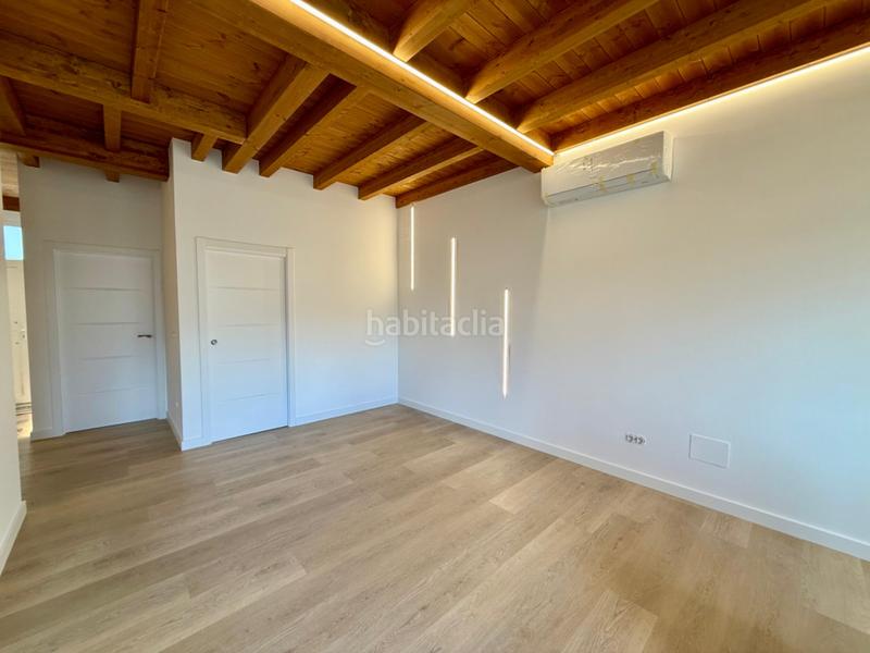 Foto 139de6a2-7576-4785-b481-41b8e4bd606a. Xalet amb aparcament a Paradai Lugo