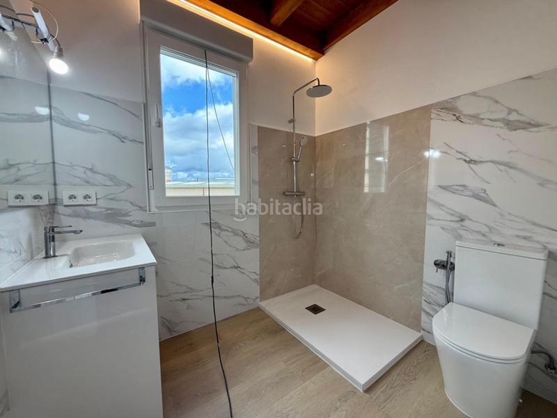 Foto edd0ed62-c093-4b76-8bbb-4852ea89636a. Xalet amb aparcament a Paradai Lugo