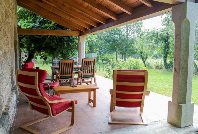 Foto a0a302c0-1a66-4cfb-8236-d9cc0304827e. Maison avec cheminée parking dans Begonte