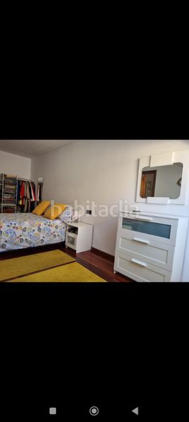 Foto d4141ea1-c6d3-4596-bd3c-c44f1b7b5219. Duplex in rúa pedregal 6 in Bertamirans Ames