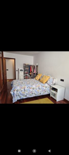 Foto db4e500a-287f-40d5-9f4e-9cdc6ba1aaee. Duplex in rúa pedregal 6 in Bertamirans Ames