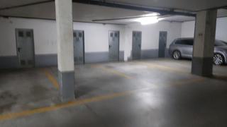 Parking coche en N/A