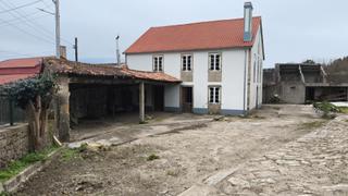Casa a Aldea casanova 3. Casa para reformar en biduido de abaixo