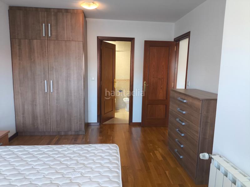Foto aaab3304-6d41-4126-97a6-a324c685fa9e. Ático en avenida da peregrina 2 piso en venta en 2 dormitorios Bertamirans en Ames