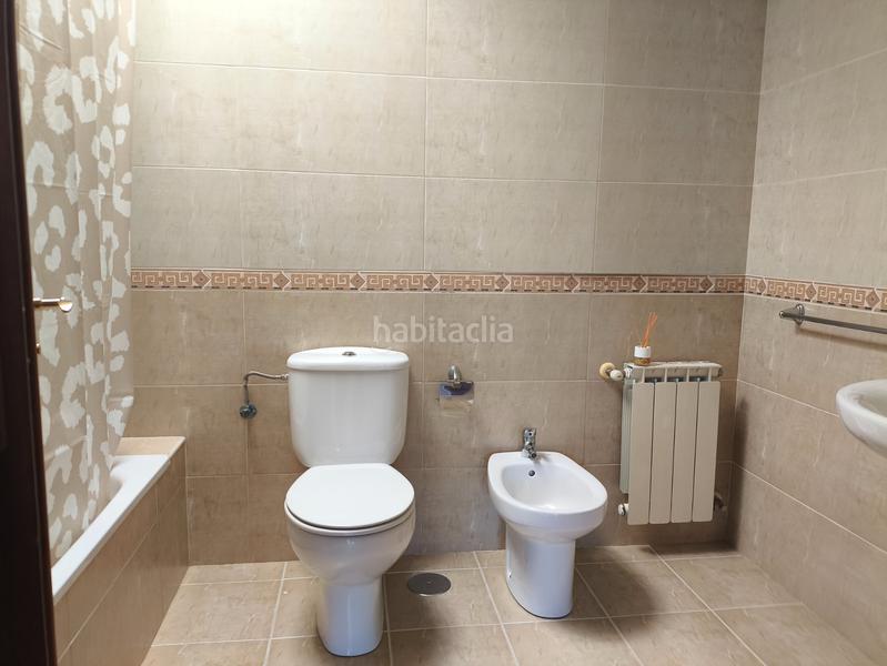 Foto b5fa8428-e4dc-45bc-a01b-cfb2f02b6a13. Ático en avenida da peregrina 2 piso en venta en 2 dormitorios Bertamirans en Ames