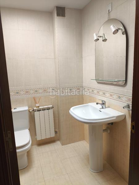Foto ed6fb439-43b1-4966-9714-681432f577c8. Ático en avenida da peregrina 2 piso en venta en 2 dormitorios Bertamirans en Ames