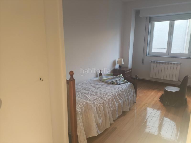 Foto 41a3914a-f0b3-4cfc-a69c-781f3062eca2. Lloguer pis a praza de ultreia 3 a Campus Norte - San Caetano Santiago de Compostela