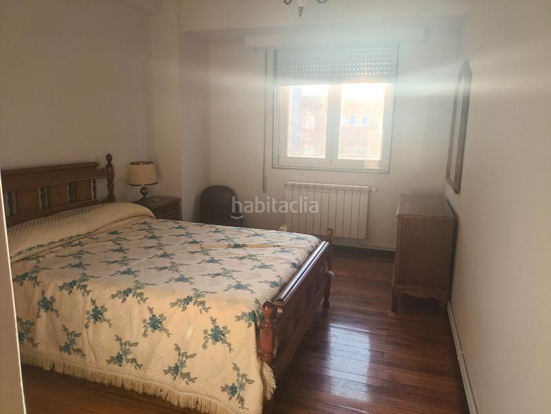 Foto 68b06ab4-023c-4bff-91e3-ec518ef8bf45. Lloguer pis a praza de ultreia 3 a Campus Norte - San Caetano Santiago de Compostela