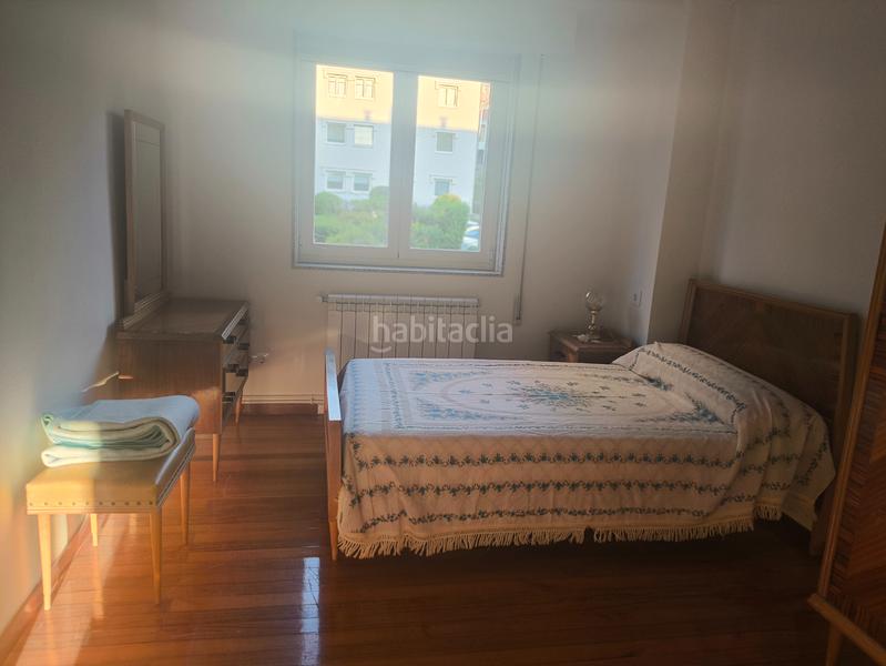 Foto f91a9695-b897-413a-94cb-822921fa5520. Lloguer pis a praza de ultreia 3 a Campus Norte - San Caetano Santiago de Compostela