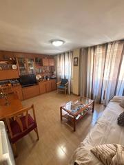Appartement  Calle del castillo de oropesa. Acogedor piso de 44m2 tiles.