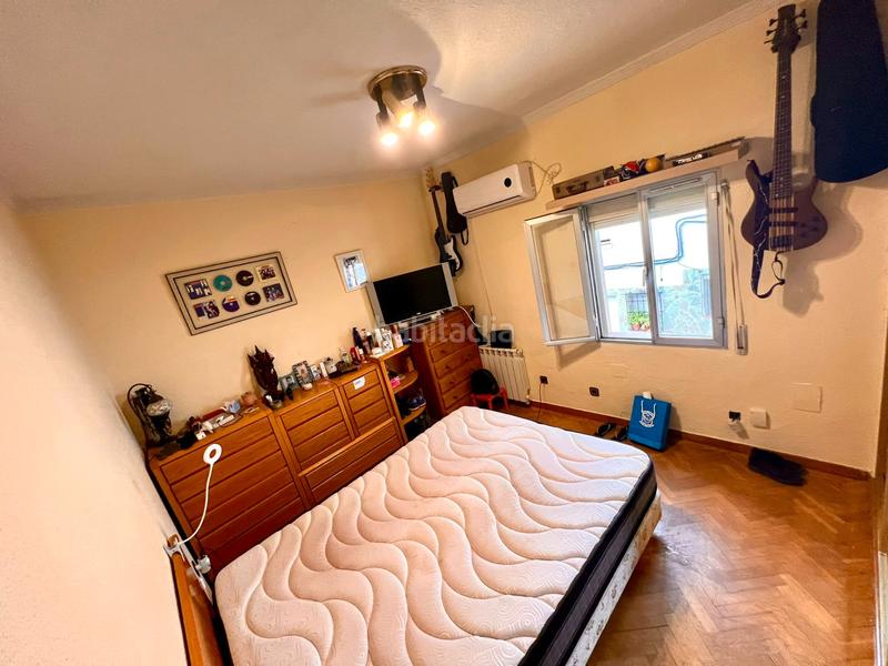 Foto 51a03c1a-87c3-4fb4-8bca-13b3c94093e7. Maison jumelée avec chauffage dans Simancas Madrid