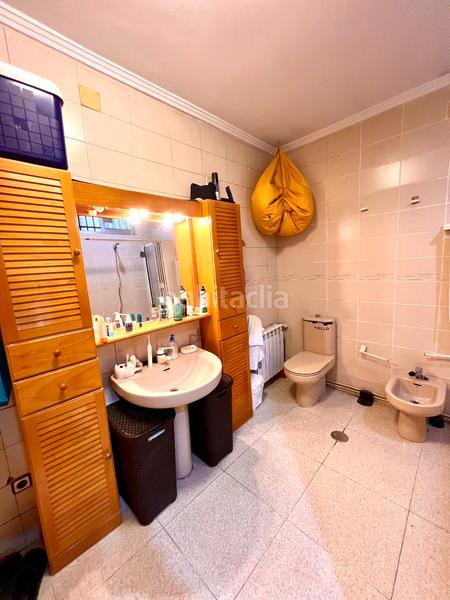 Foto db7b3b77-ab7e-453d-ba11-54343edf2a81. Maison jumelée avec chauffage dans Simancas Madrid