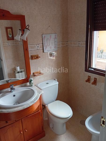 Foto c48065c9-b071-474a-b6cc-a6971b72b096. Xalet amb calefacció aparcament piscina a Cobisa