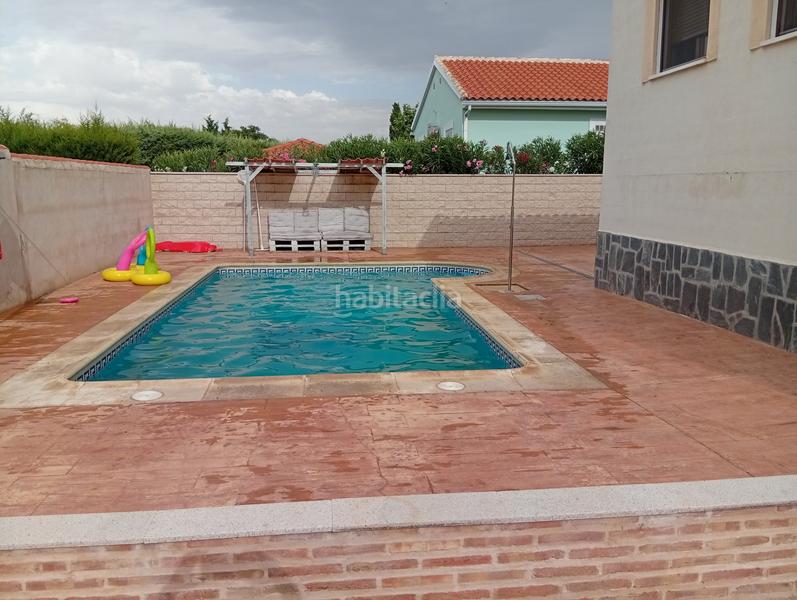 Foto de637b07-dc7d-4ee5-9d67-1658d819723a. Xalet amb calefacció aparcament piscina a Cobisa