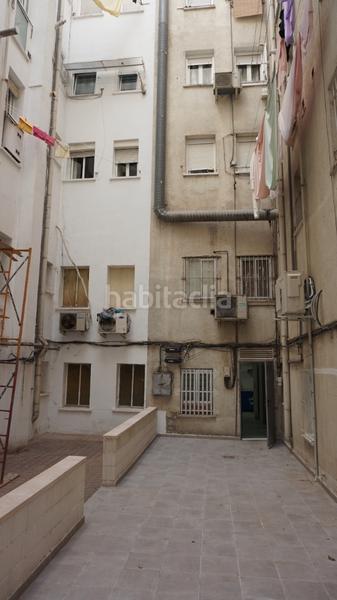 Foto aba6e0d2-be0d-4c74-b9e8-ea9ea28343e2. Locale commerciale in Pacífico Madrid