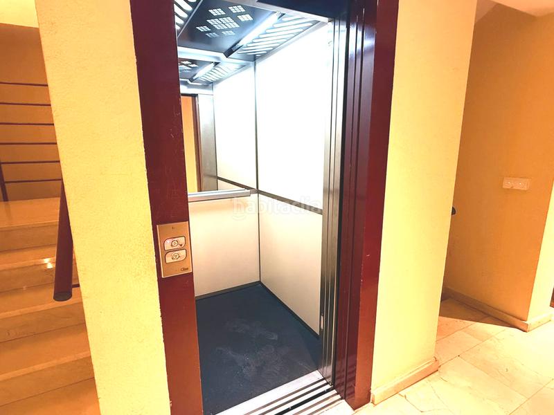 Foto 17baa811-db4b-4508-9ff1-afc9ee107579. Duplex with heating in Valleaguado-La Cañada Coslada