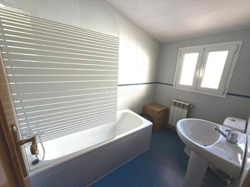 Foto 43484ef3-22d6-4cff-bc64-caa384ae1544. Duplex with heating in Valleaguado-La Cañada Coslada