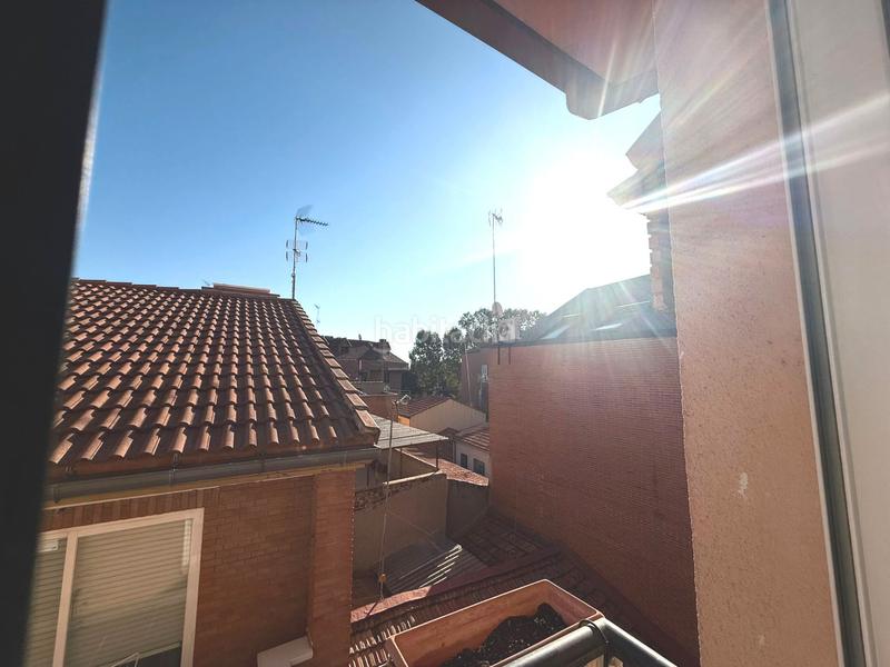 Foto 53cf21a9-9de5-43c1-9315-07afbd0426c2. Duplex with heating in Valleaguado-La Cañada Coslada