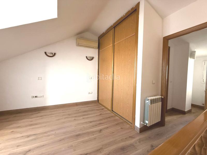 Foto bdd29f04-17a2-4f06-8f68-8e444e68e1d4. Duplex with heating in Valleaguado-La Cañada Coslada