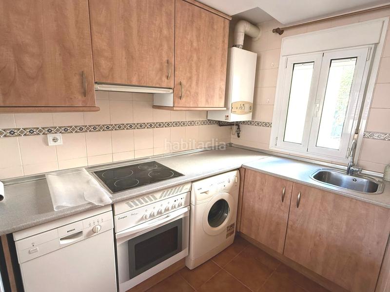 Foto e4179696-5ab9-4346-ba30-be6d335a628b. Duplex with heating in Valleaguado-La Cañada Coslada