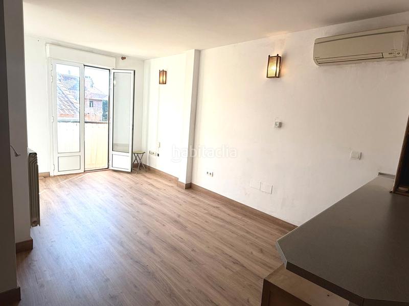 Foto ed2be177-2345-420a-8a07-ef0215e44c42. Duplex with heating in Valleaguado-La Cañada Coslada