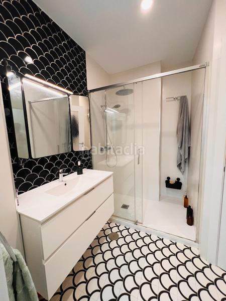 Foto 8c3757c0-4ecf-4dd0-b120-1c16862373a9. Etagenwohnung mit heizung in Fuente del Berro Madrid