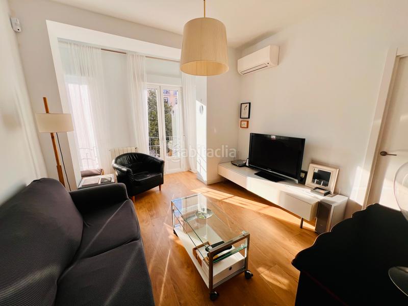 Foto b70a8e7d-d334-4e67-9355-d4814e959641. Etagenwohnung mit heizung in Fuente del Berro Madrid