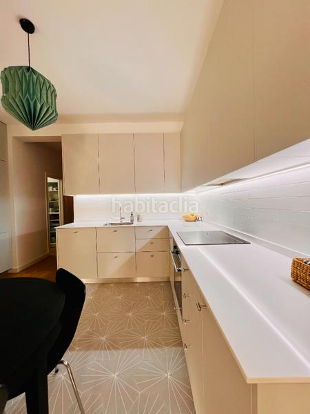 Foto f8af7e9b-4cbb-42fb-a78b-cf6e54f11510. Etagenwohnung mit heizung in Fuente del Berro Madrid