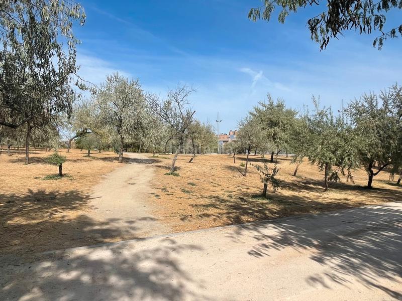 Foto c61fde6c-0089-4155-889a-a40a6e5be7c2. Etagenwohnung mit heizung parking pool in Valdebernardo-Valderribas Madrid