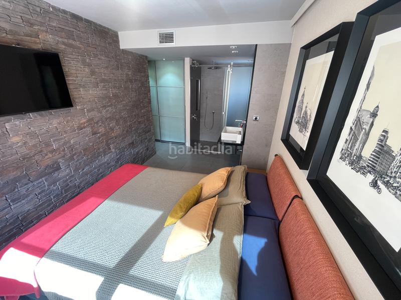 Foto ea35e9fe-6679-4c23-a612-16fd7c1a37a6. Etagenwohnung mit heizung parking pool in Valdebernardo-Valderribas Madrid