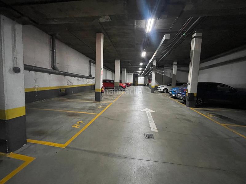 Foto 1276c508-de17-42e9-a1bb-ba969a8ad6ae. Flat with heating parking pool in Valdebernardo-Valderribas Madrid