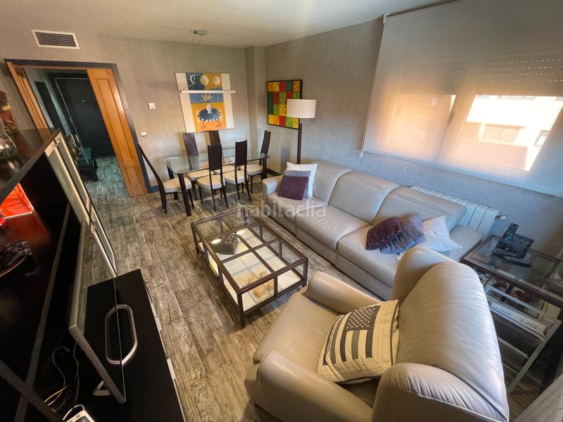Foto f0cf99e2-bc18-4366-846d-e74a53f68eb8. Flat with heating parking pool in Valdebernardo-Valderribas Madrid