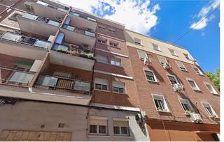 Àtic  Calle de hermenegildo bielsa. Ático en madrid río