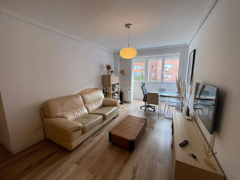 Foto e8c534dc-ceae-4fd3-9627-87b9023d76bc. Piso bas-lucano en Canillejas Madrid