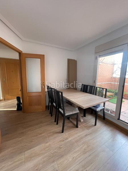 Foto 477727a7-34be-4ed2-acb0-4162f5d7a7a7. Penthouse with fireplace heating parking pool in Simancas Madrid