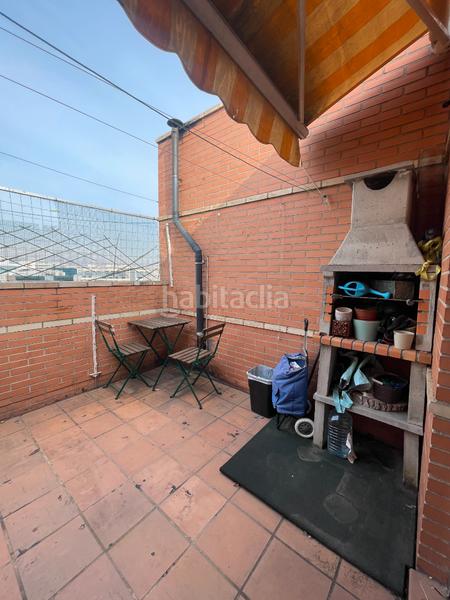 Foto 9eb0d102-2443-42a4-b236-cd2145f09dfa. Penthouse with fireplace heating parking pool in Simancas Madrid