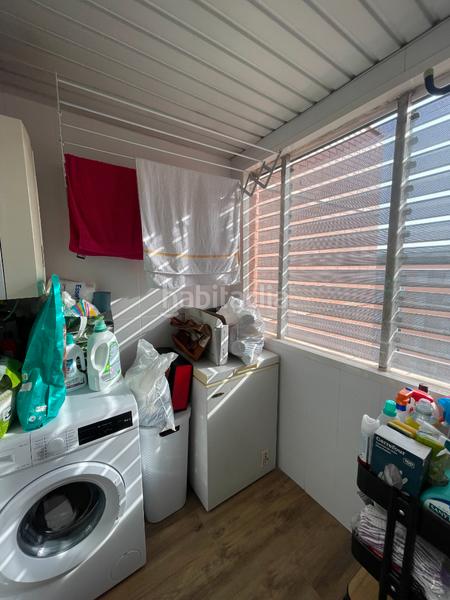 Foto e0178157-d6f3-48a5-9a95-ea1d636408c9. Penthouse with fireplace heating parking pool in Simancas Madrid